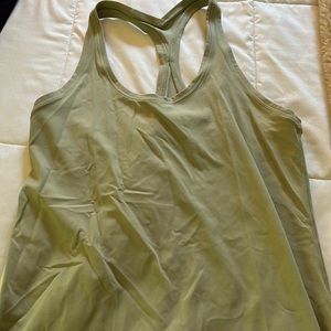 Lululemon Nulu Tank Green size 14